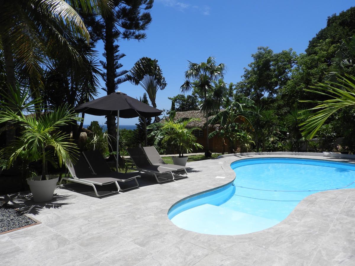 Bed and Breakfast Carre Royal Deshaies Exterior foto