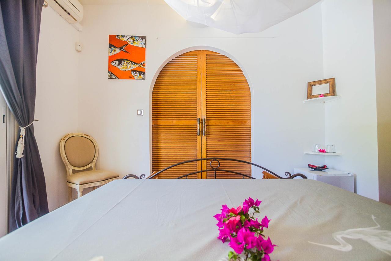 Bed and Breakfast Carre Royal Deshaies Exterior foto